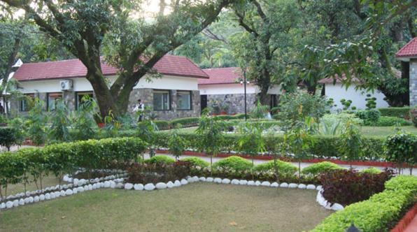 Отель Corbett Leela Vilas Corbett National Park Экстерьер фото